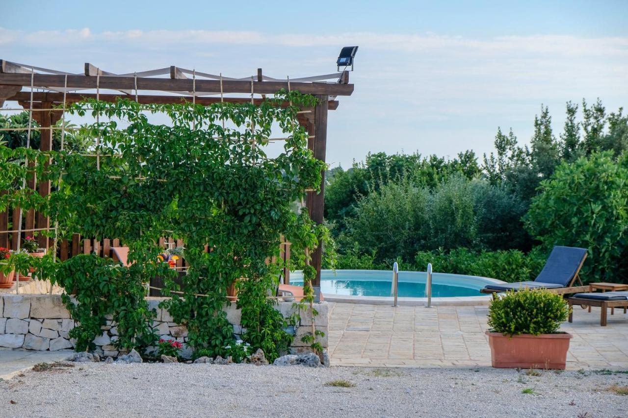 Вилла Il Trullo Del Mirto Сельва-ди-Фазано Экстерьер фото