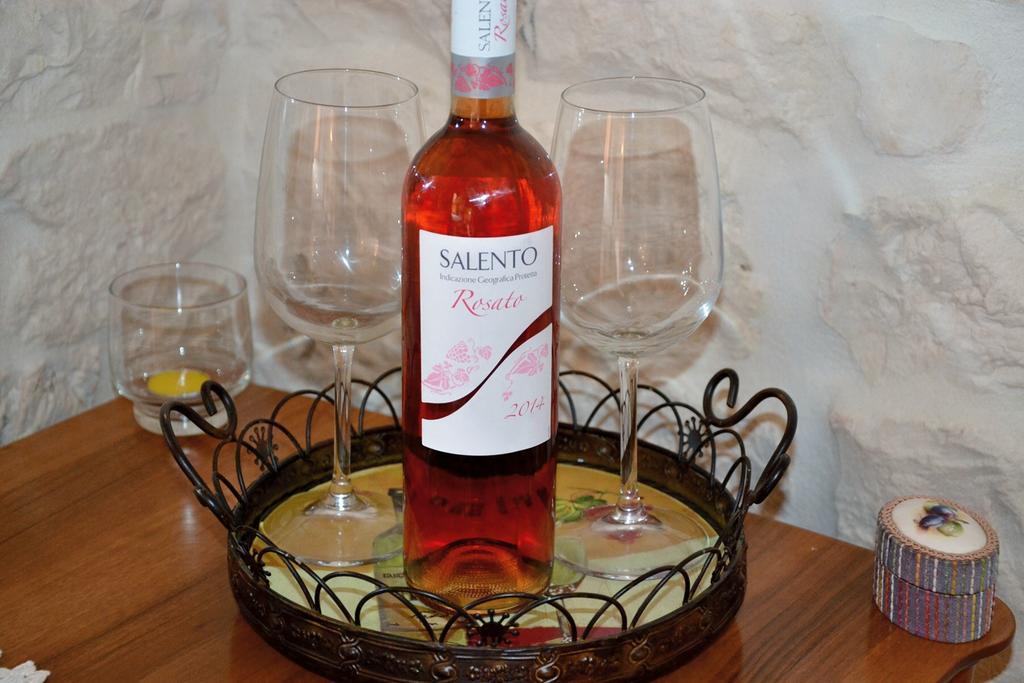 Вилла Il Trullo Del Mirto Сельва-ди-Фазано Экстерьер фото